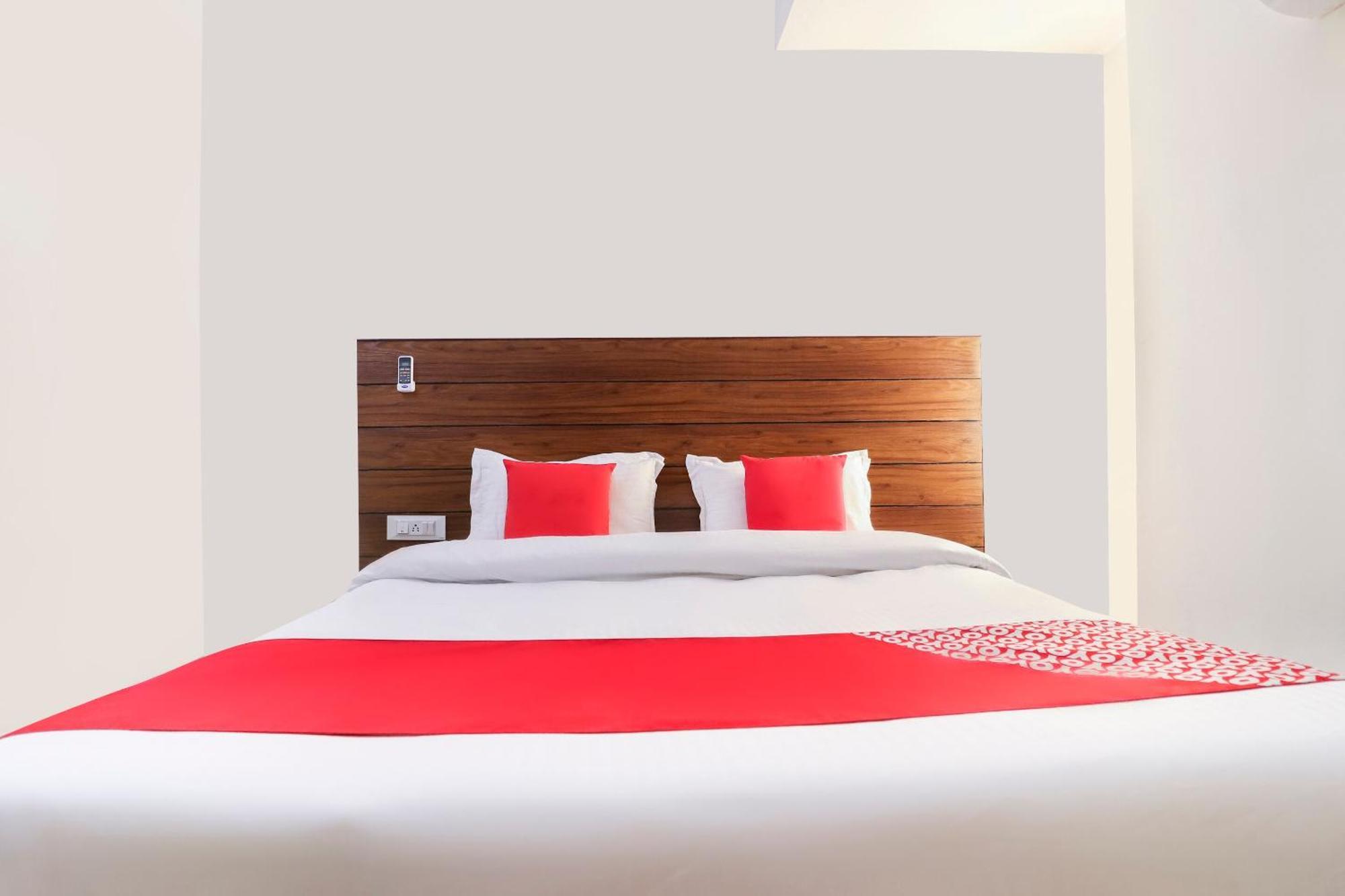 Landran Hotel O Red Ark מראה חיצוני תמונה