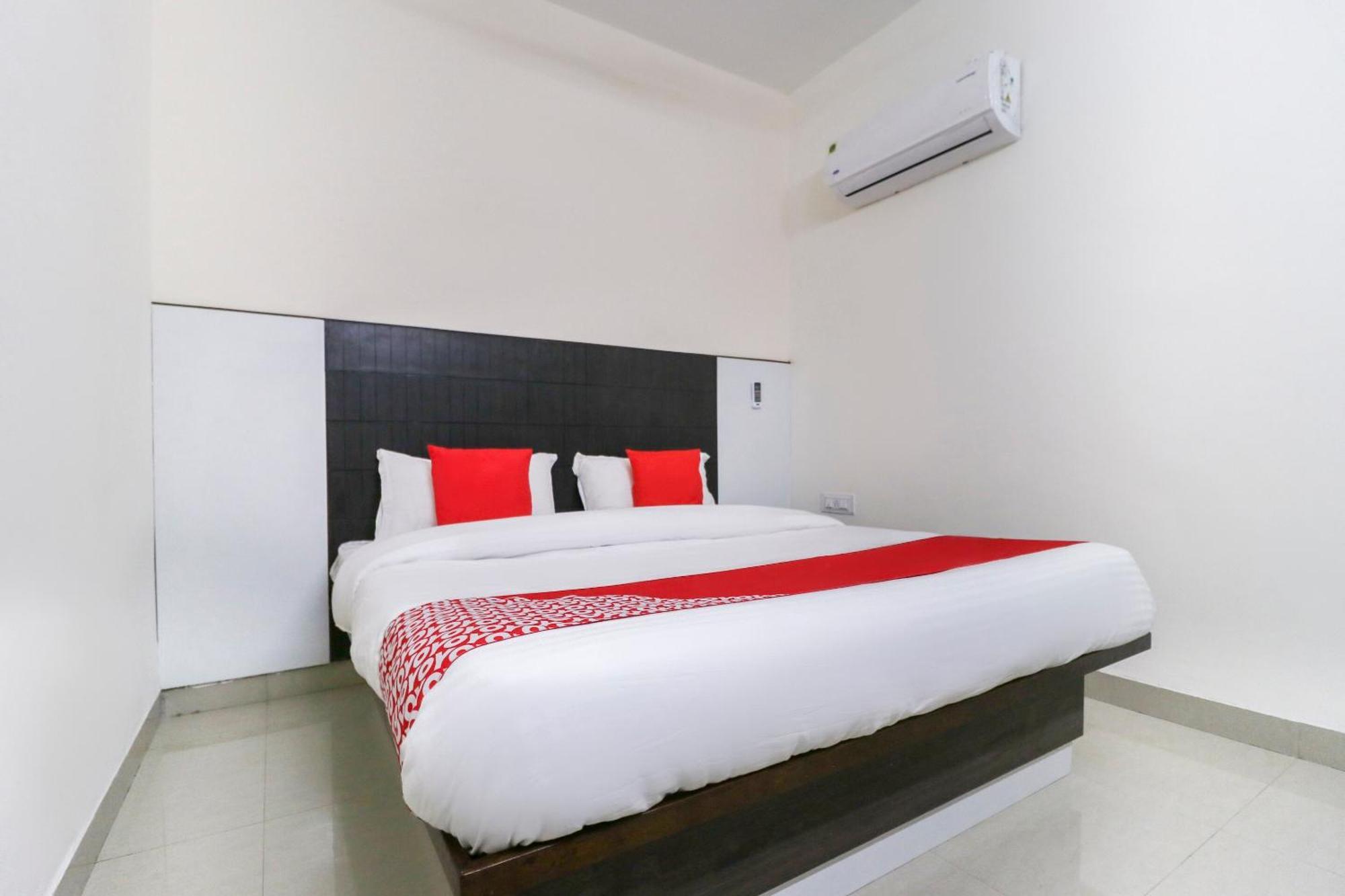 Landran Hotel O Red Ark מראה חיצוני תמונה
